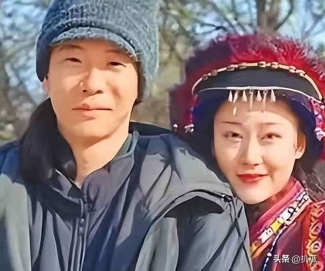 被丈夫出轨8次	，被闺蜜无情背叛，43岁抑郁后在家中烧炭自尽