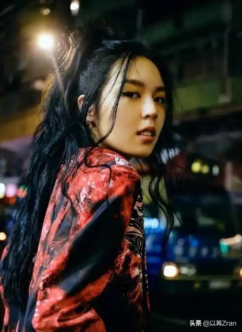 李咏也没想到，自己离世7年后，23岁的女儿就走上一条"不归路"
