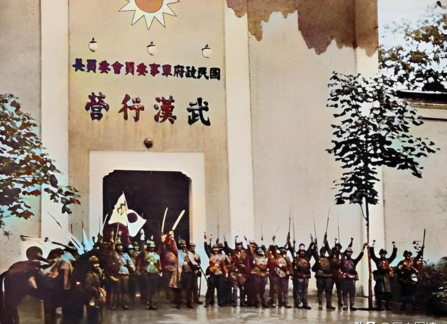 美媒放话：中国不还清朝旧债就赖掉 8600 亿美债！中方反击让美傻眼