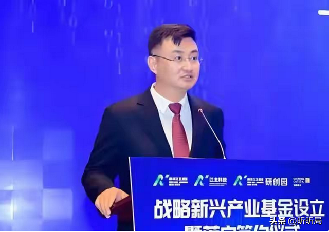 判了！偷华为芯片技术14人团伙被连根拔起，但技术或许已流到国外
