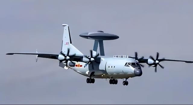 攻不了也守不住？中国空军在西藏上空，被印度空军足足欺负了40年