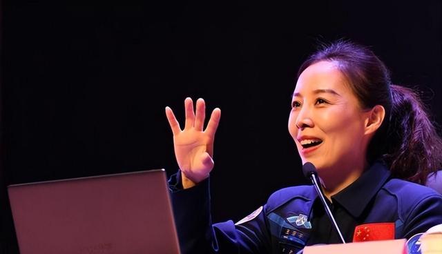 牺牲太大了！中国首个出舱女宇航员谈太空之旅：落地后路都走不了