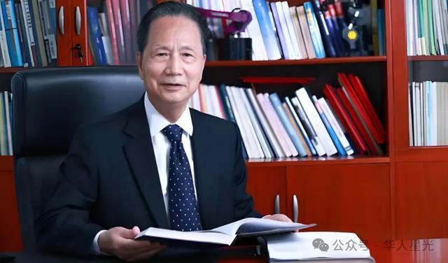 特朗普慌了：签下万亿美元豪赌计划！与此同时中国神秘人物藏不住