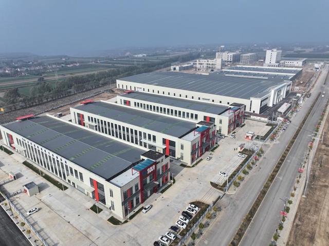 庆阳数据中心集群算力规模突破6.6万PFlops