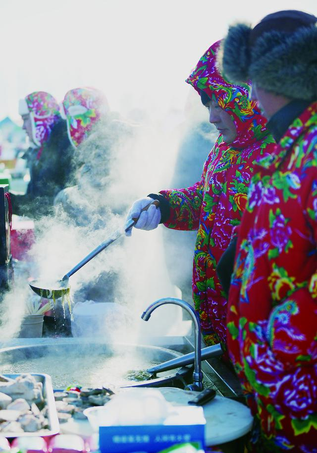 齐齐哈尔：第四届东北露营大会吸引旅行爱好者二刷热潮