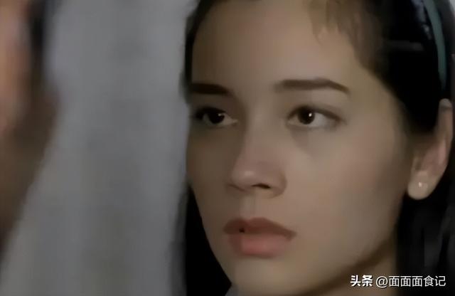 认干爹，拍风月片，被导演霸王硬上弓，没想到如今53岁下场唏嘘
