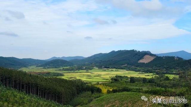 秋行京山石龙倒灌溪