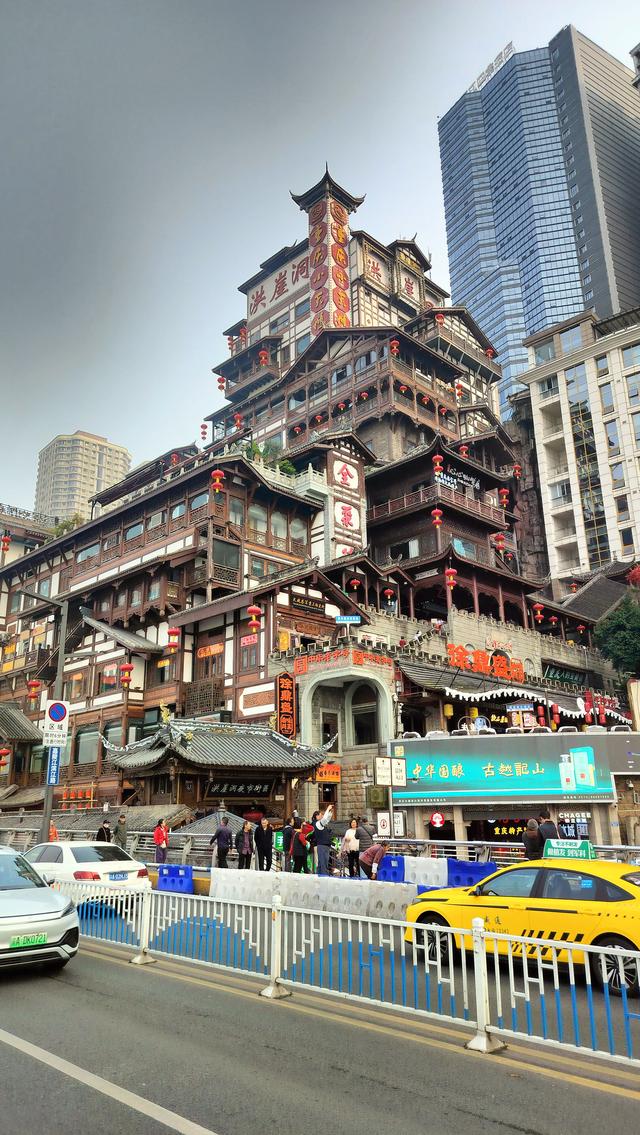 d从15、16:从小平故里经过重庆市区来到了涪陵