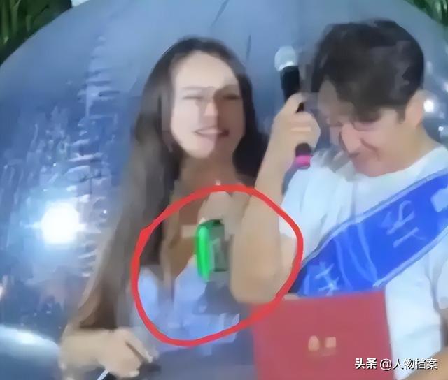 里子面子都没了！赔光2亿后，妻子深夜亲手撕下邹市明最后的体面