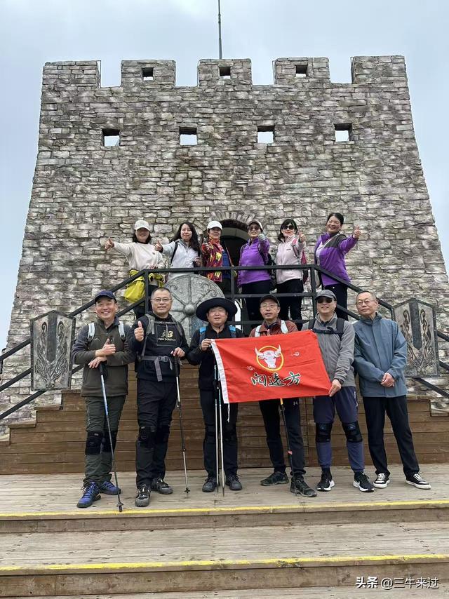 无为在歧路，柿岩之红叶