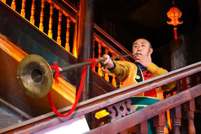 快看！凤冈唢呐、威风锣鼓、中幡……上演了