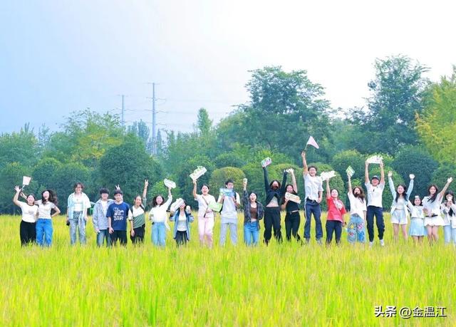 “温江青春大使”上线！“青言青语”带你“花Young”游温江