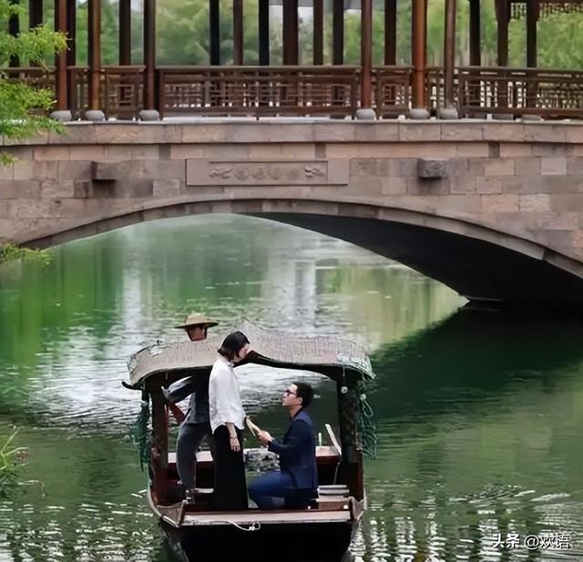 霍家新儿媳家世曝光，看到她再看郭晶晶，才懂为何霍家不娶章子怡