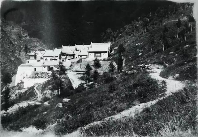 AI山西丨你刷过无数五台山攻略，可见过百年前的忻州？