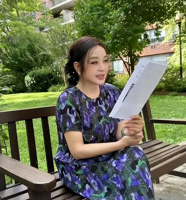 钱再多有什么用？75岁的“风流妖精	”刘晓庆，已经走上另一条道路