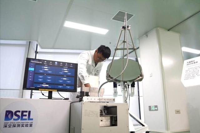 载人登月、移民火星，中国航天硬刚20年破局，如今反向领跑超欧美