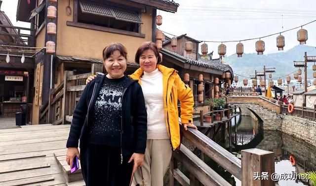 蒙牛别提多美衡阳公司专属版“衡山渡”一日游活动温情启动