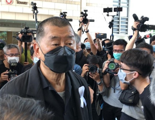 局势恶化，33国插手中国内政，中方拒绝妥协，通缉令已发往海外