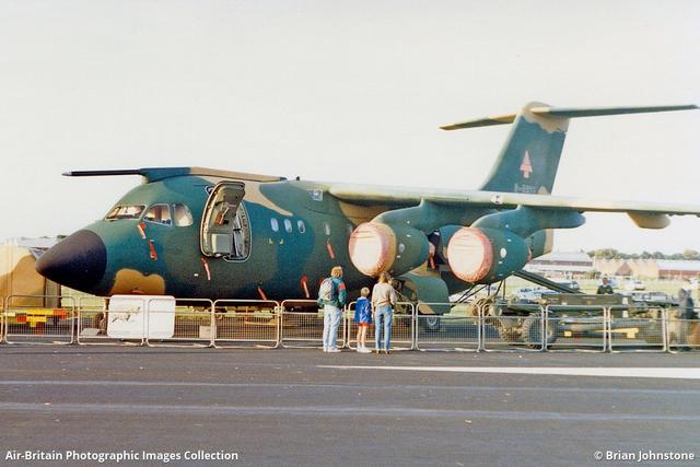 【冷门飞行器192】失败的军用运输机——BAe 146 STA