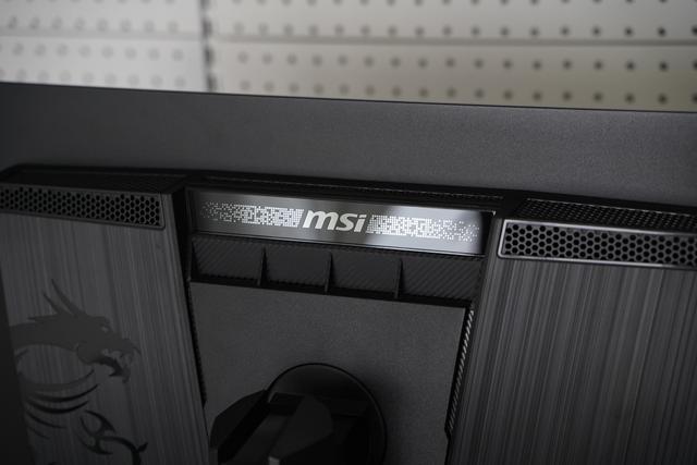 500Hz电竞新标杆，微星MAG 272QP QD-OLED X50开启视觉新时代