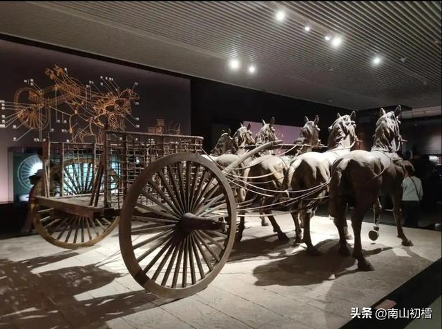 逛省博，品楚韵，遇见楚国精灵