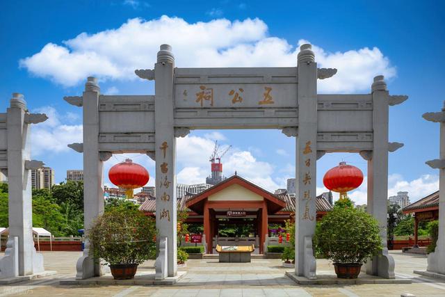 海口旅游，推荐海口10个必打卡的景点，治愈系的海滨城市，超好玩