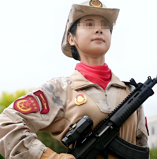 93受阅女兵参加婚礼被骂惨！网友：穿这套衣服去是几个意思？