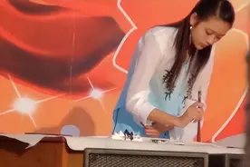 我90后大学生，听妈妈的话回老家工作，没多久就崩溃了，果断逃离图片