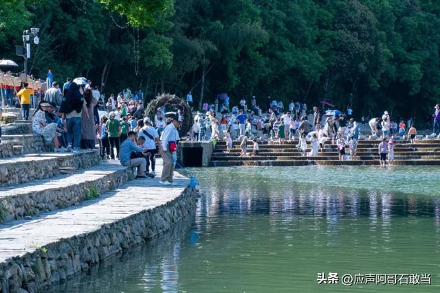 瑶里“爆”了！人潮汹涌？夏季绝色藏不住，古镇山水等你来撩！