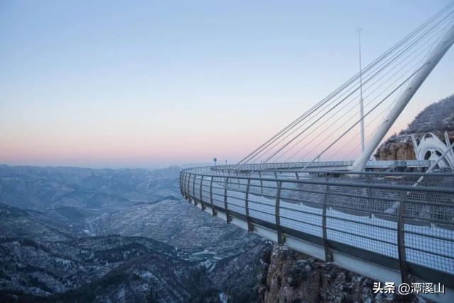 小雪丨崖壁冰瀑、高空雪景……潭溪山壮美冬景进入倒计时→
