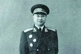 陈赓家族：祖父是清朝二品副军，叔高祖还是巴图鲁，儿子是少将图片