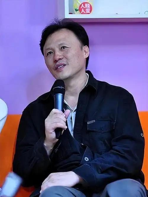 他们居然是夫妻，因戏生情恩爱41年，出演《生万物》终于红了！