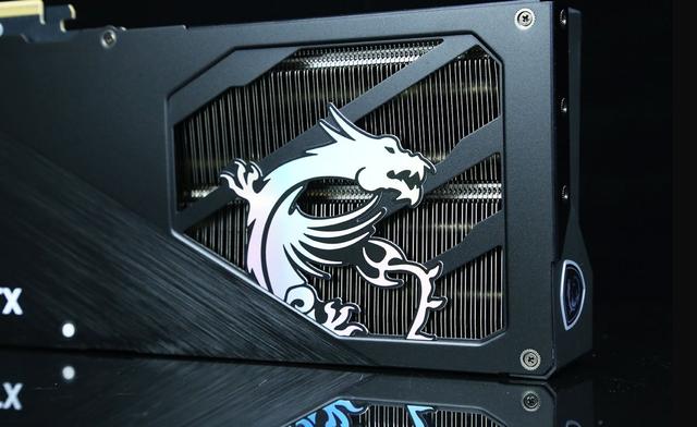 微星RTX5070 GAMINGX 12GB OC魔龙显卡在《战地6》中的卓越表现