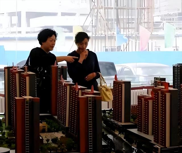 2026年，如果房价继续下跌，中国50%的家庭或将面临3个大麻烦