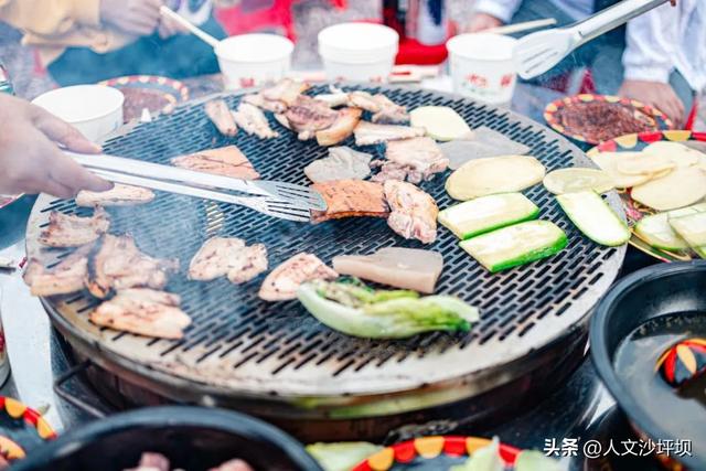 百万职工游巴蜀 | 重庆高铁直达的17℃夏天，高山湖泊 × 温泉瀑布×火把节！趁现在人少赶快冲！