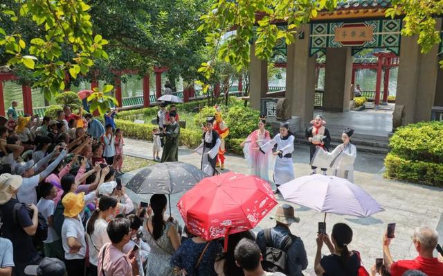 焰火、光影……这个假期，肇庆氛围拉满！明天，还有这些“搞作”→