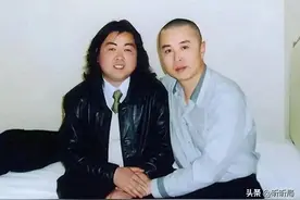 两位唐僧的扮演者：一个到处商演维持生计，一个娶了富婆身价百亿图片