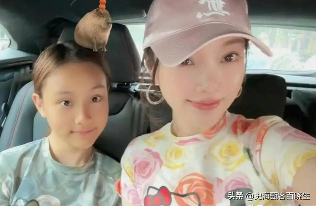 李小璐：年轻时管不住下半身，如今让自己的女儿买了单，她后悔么