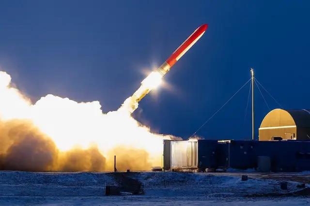 普京亮出“海燕”核导意在确保全胜，美进退失据，欧洲如堕冰窟