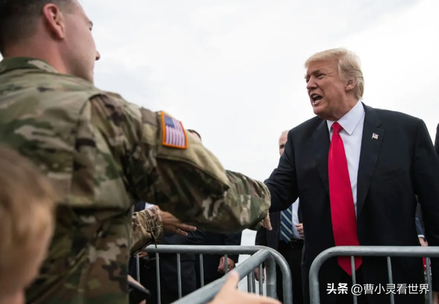 美国突然决定增加50%军费，卡尔森警告：准备世界大战？