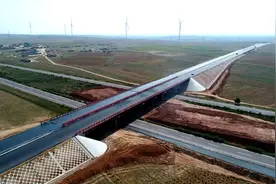 桥台的结构组成有哪些？桥台与桥墩什么关系？图片