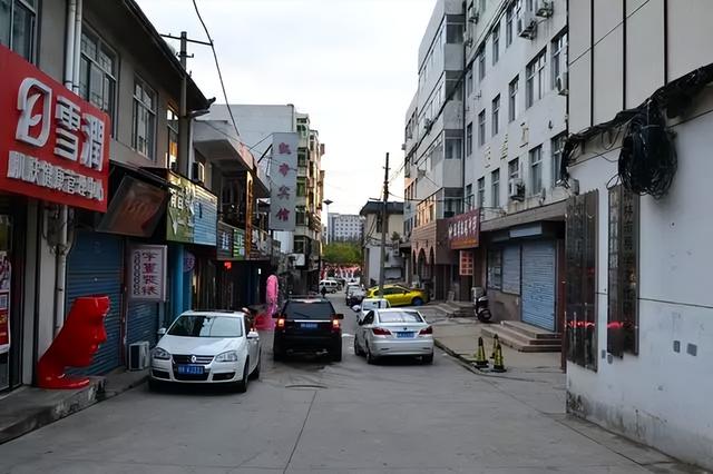 榆林老街一条条小巷，让我感受到一份份鲜活人物的形象