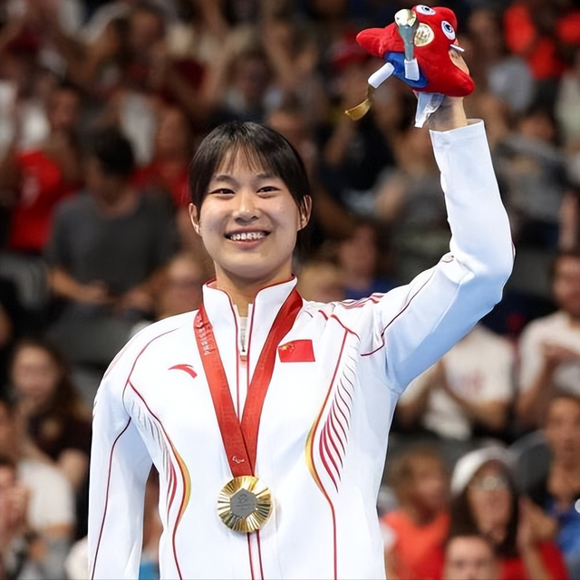 2025十佳运动员出炉！全红婵落榜，孙颖莎才排第四，第一当之无愧