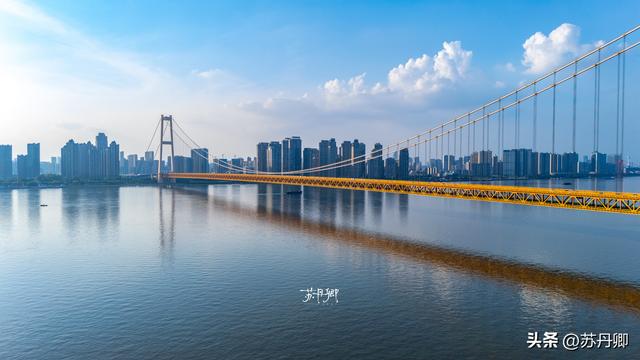 从工业城市到旅游胜地，武汉看似被强制变身，实际是顺天应人