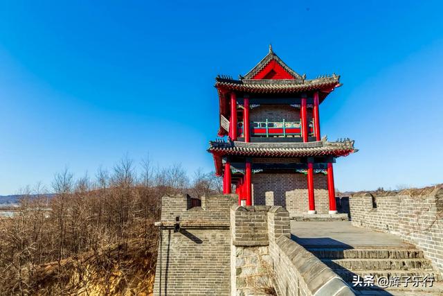 枯寂与荣华,辽宁丹东虎山长城的冬夏对话