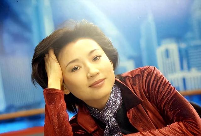 善恶终有报	，57岁央视女主持王小丫，原来早已经走上另一条大路