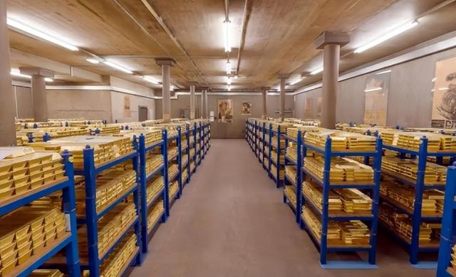 各国开始行动，黄金储备运往中国保管，带头的国家已经出现了