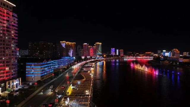 主题夜游、沉浸表演、烟花……吉林的夜，“游”点东西！