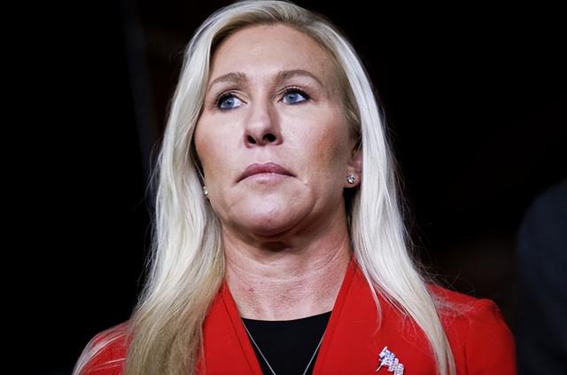 特朗普昭告50州	，不能让中国超车，马斯克重返白宫，最强帮手回归