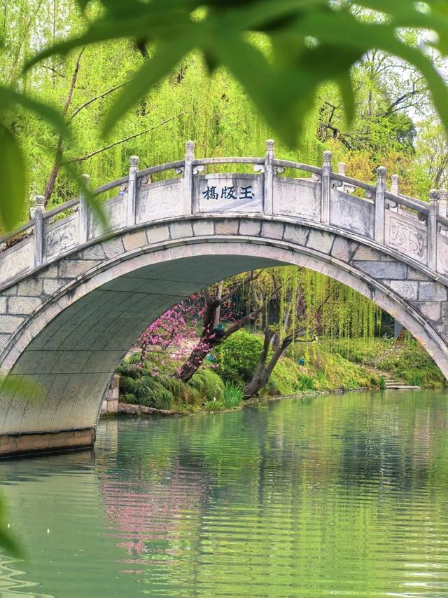 广州人逛了南京和扬州，直言不讳：南京和扬州人根本是两种活法！